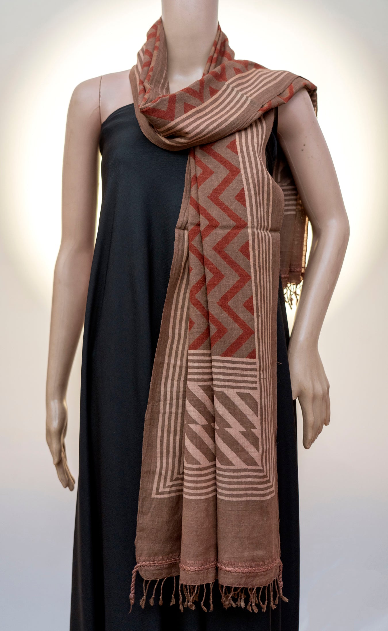 Ajrak Mrid Rekha | Handwoven Stall