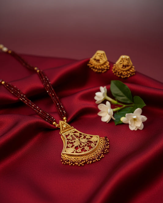 Mayura Phool Thewa Garnet Glass Bridal Pendant Set