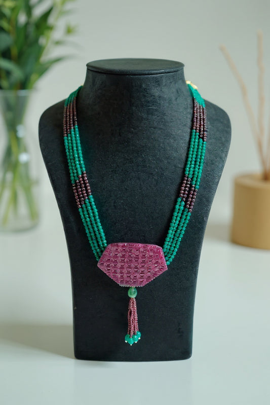 Regal Harmony Ruby-Onyx Necklace – Handcrafted Gemstone Jewellry