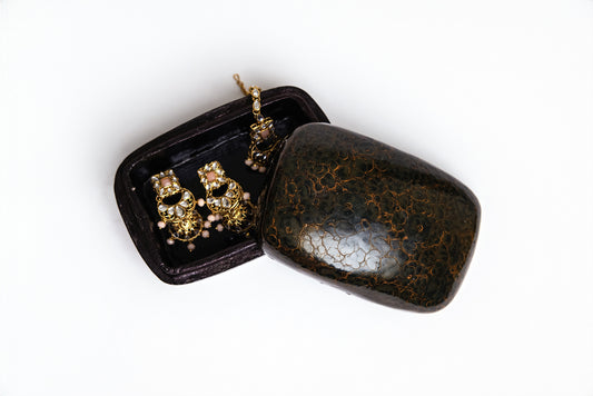 Earth Vein | Handcrafted Nature-Inspired Home Décor Accent