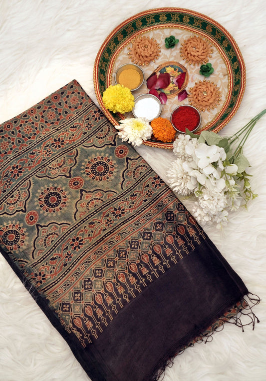 Ajrak Surya Jyoti | Handwoven Stall