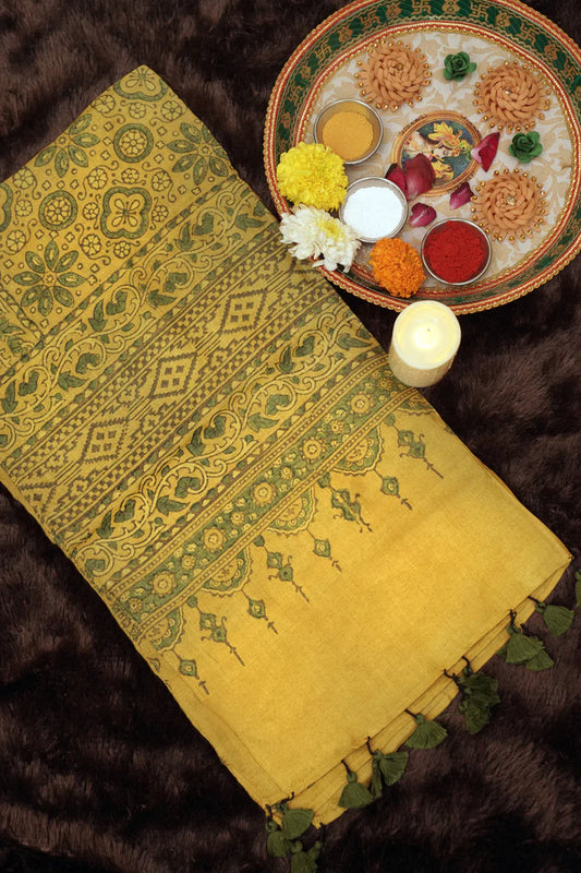 Ajrak Kanak Mandal | Handwoven Stall