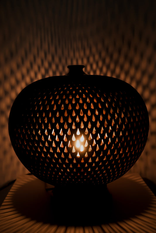 Raindrop Glow Terracotta Lamp