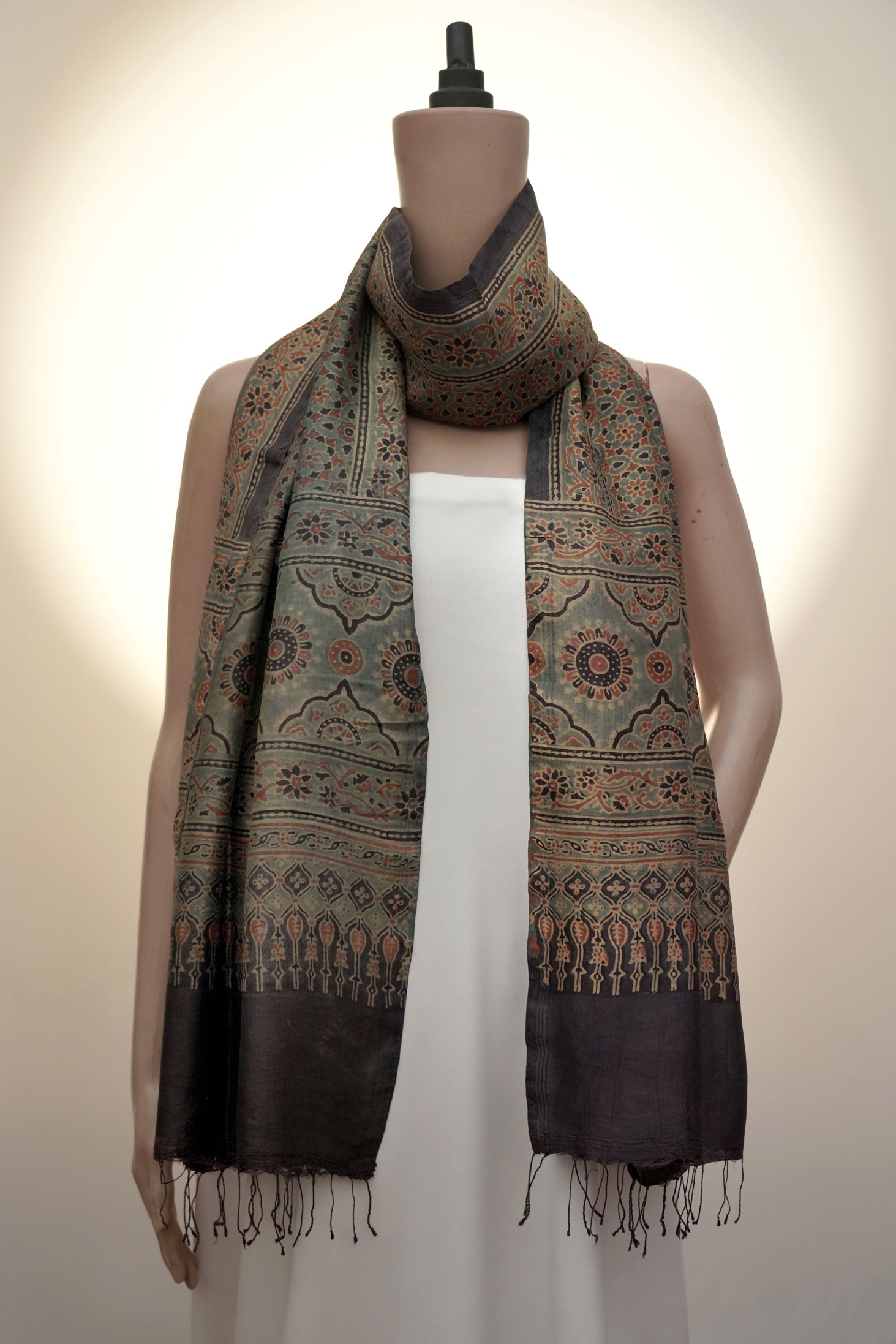Ajrak Surya Jyoti | Handwoven Stall