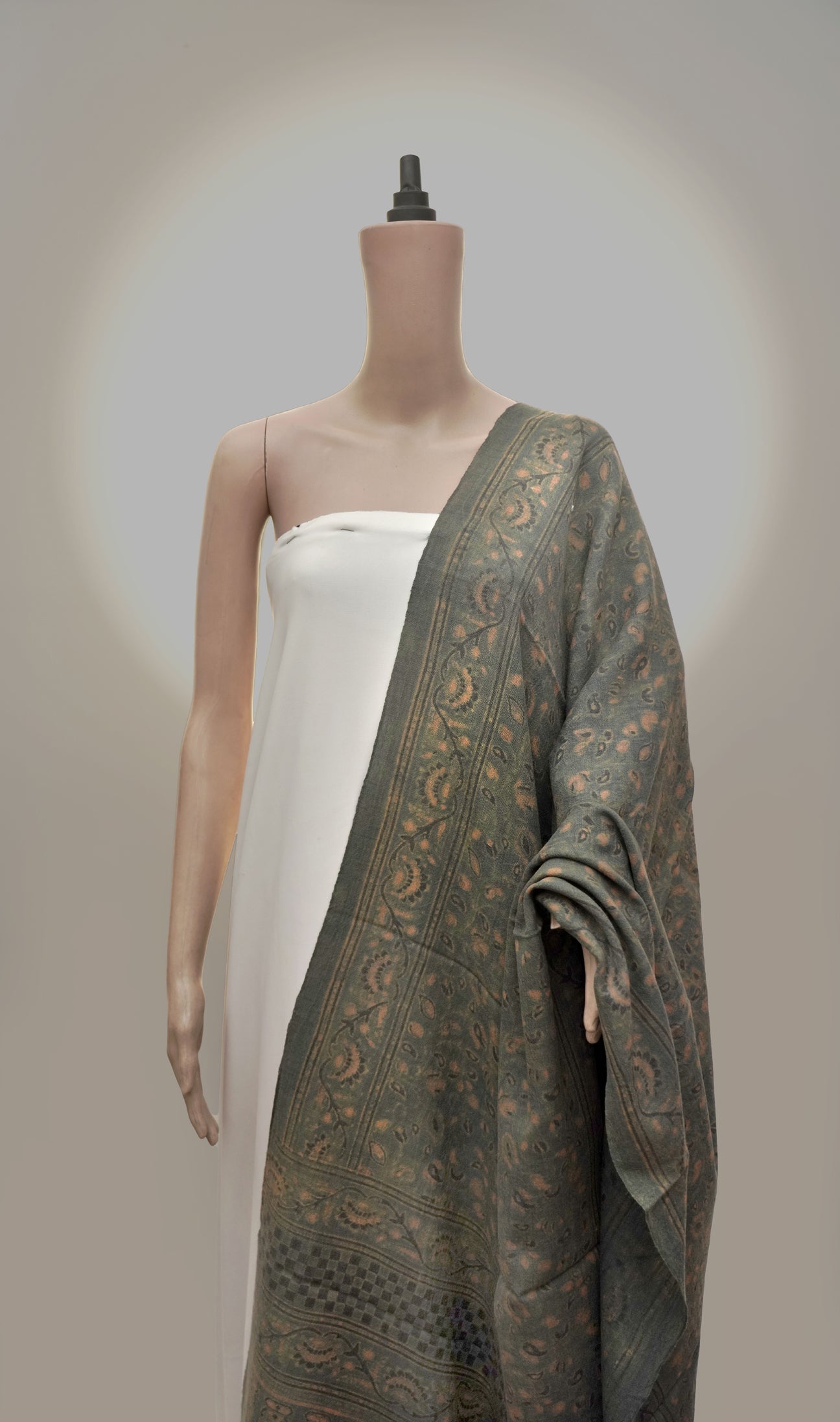 Ajrak Hari Dhvani | Handwoven Dupatta