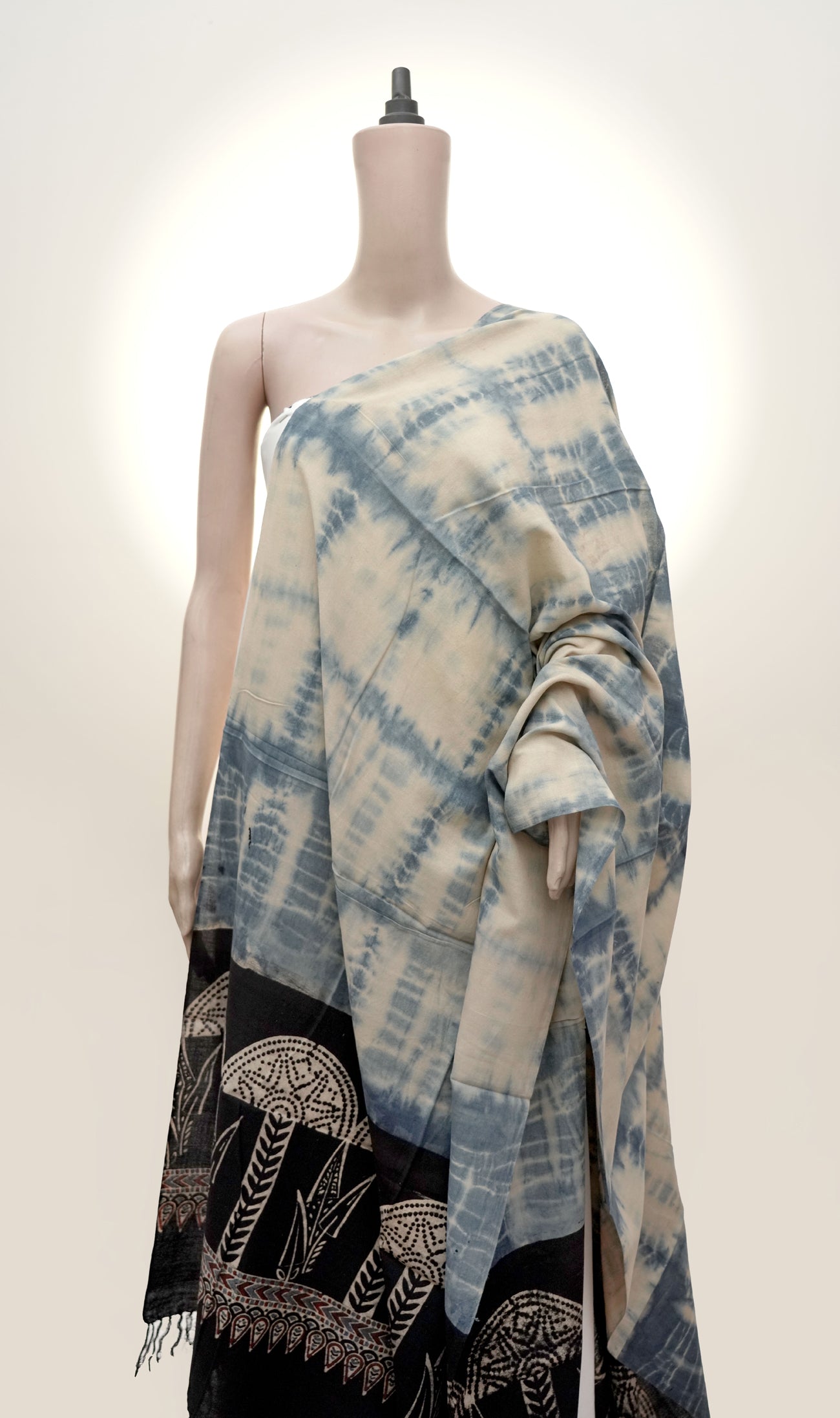 Ajrak Neel Dhara | Handwoven Dupatta