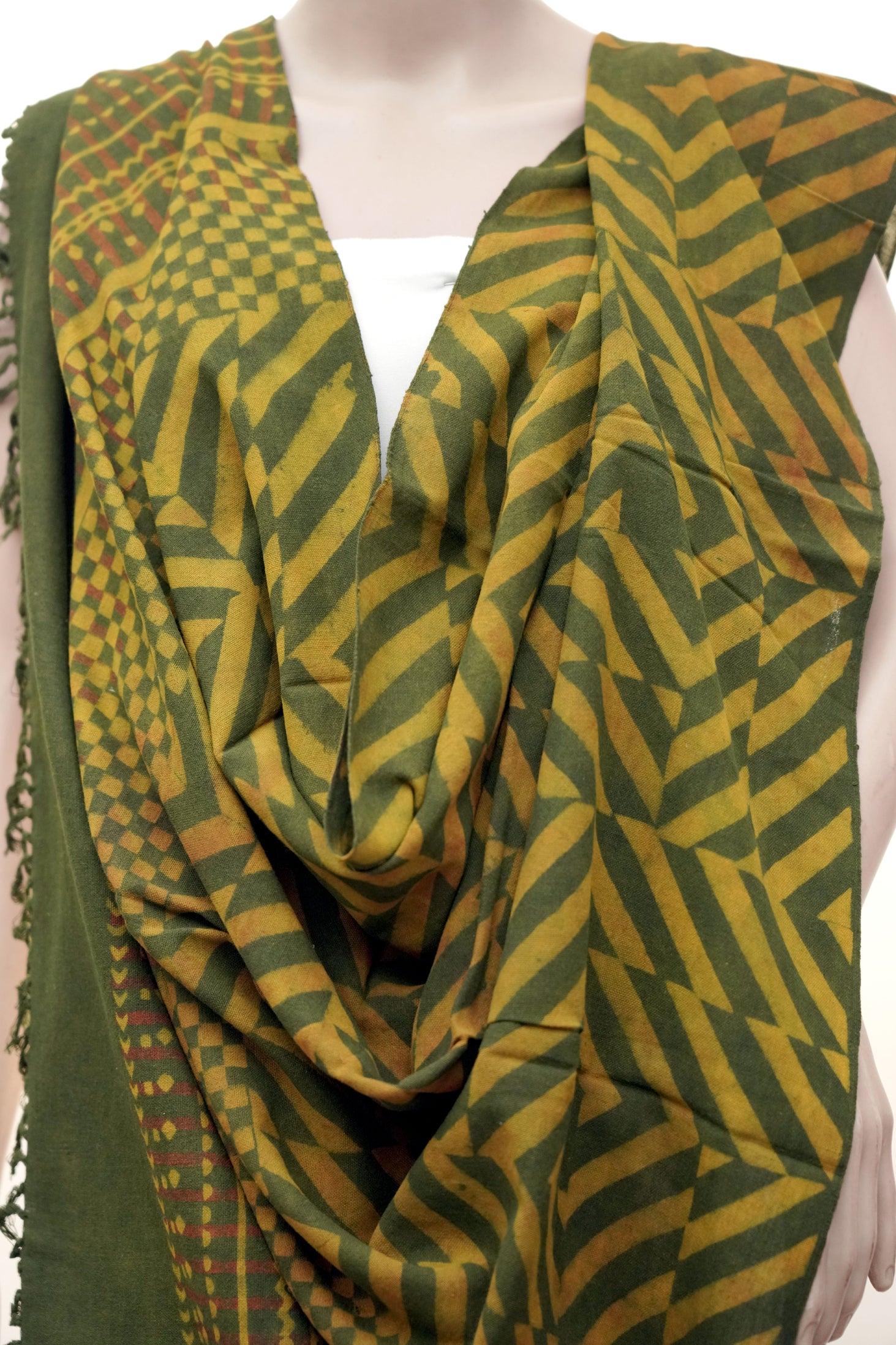 Ajrak Harit Rekha | Handwoven Dupatta