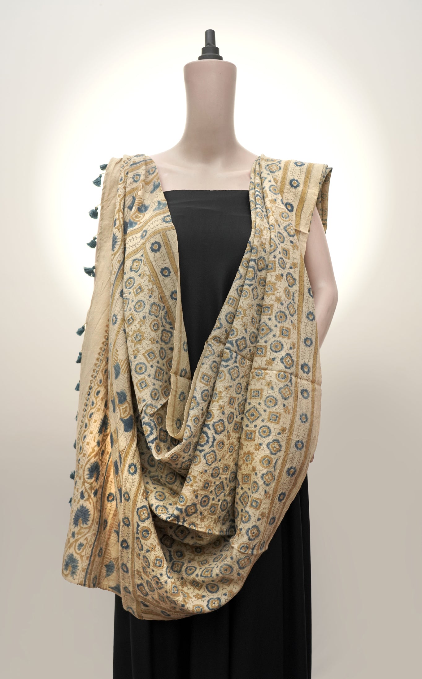 Ajrak Neel Tara | Handwoven Dupatta