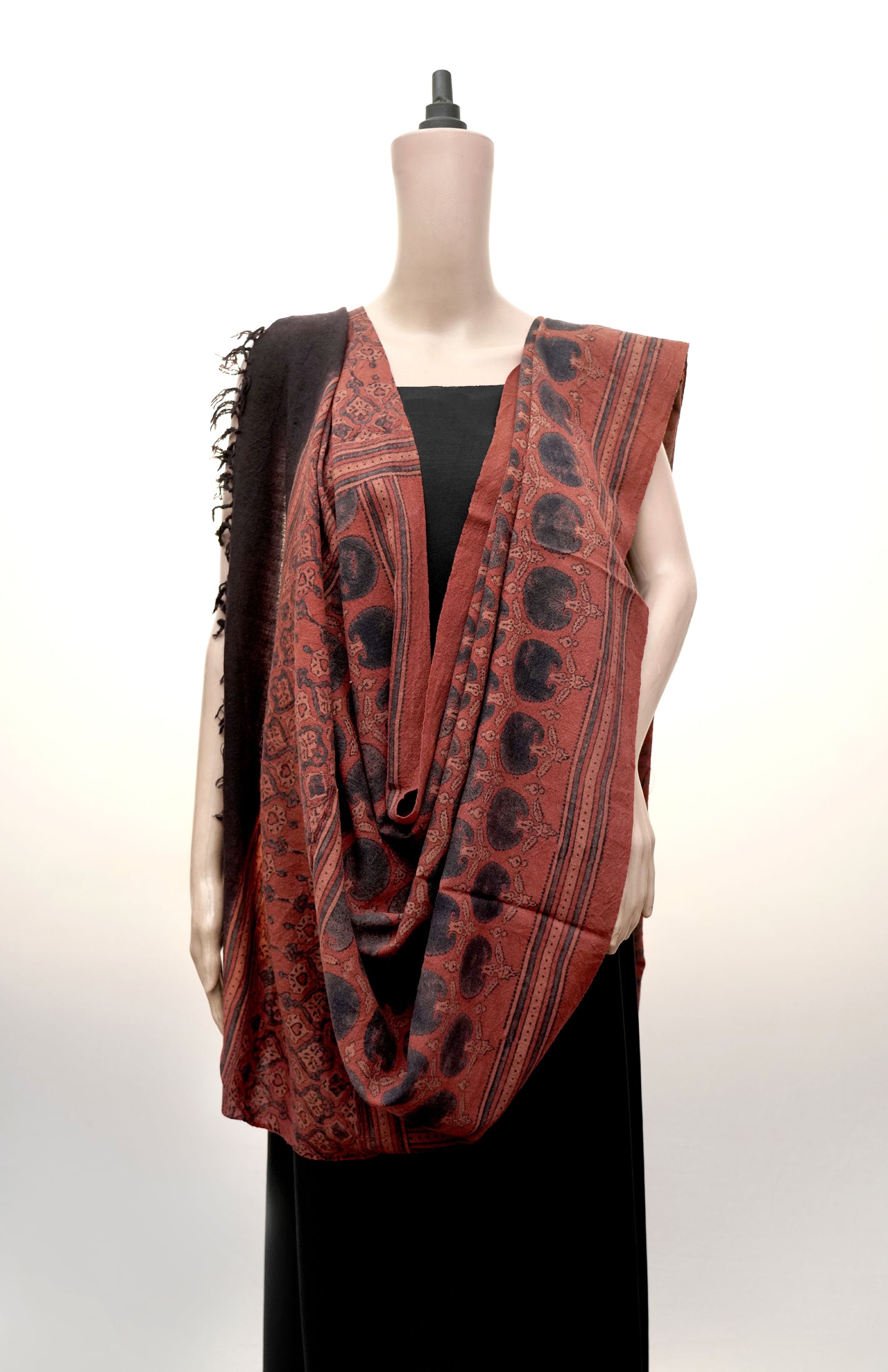 Ajrak Rakt Amber | Handwoven Dupatta
