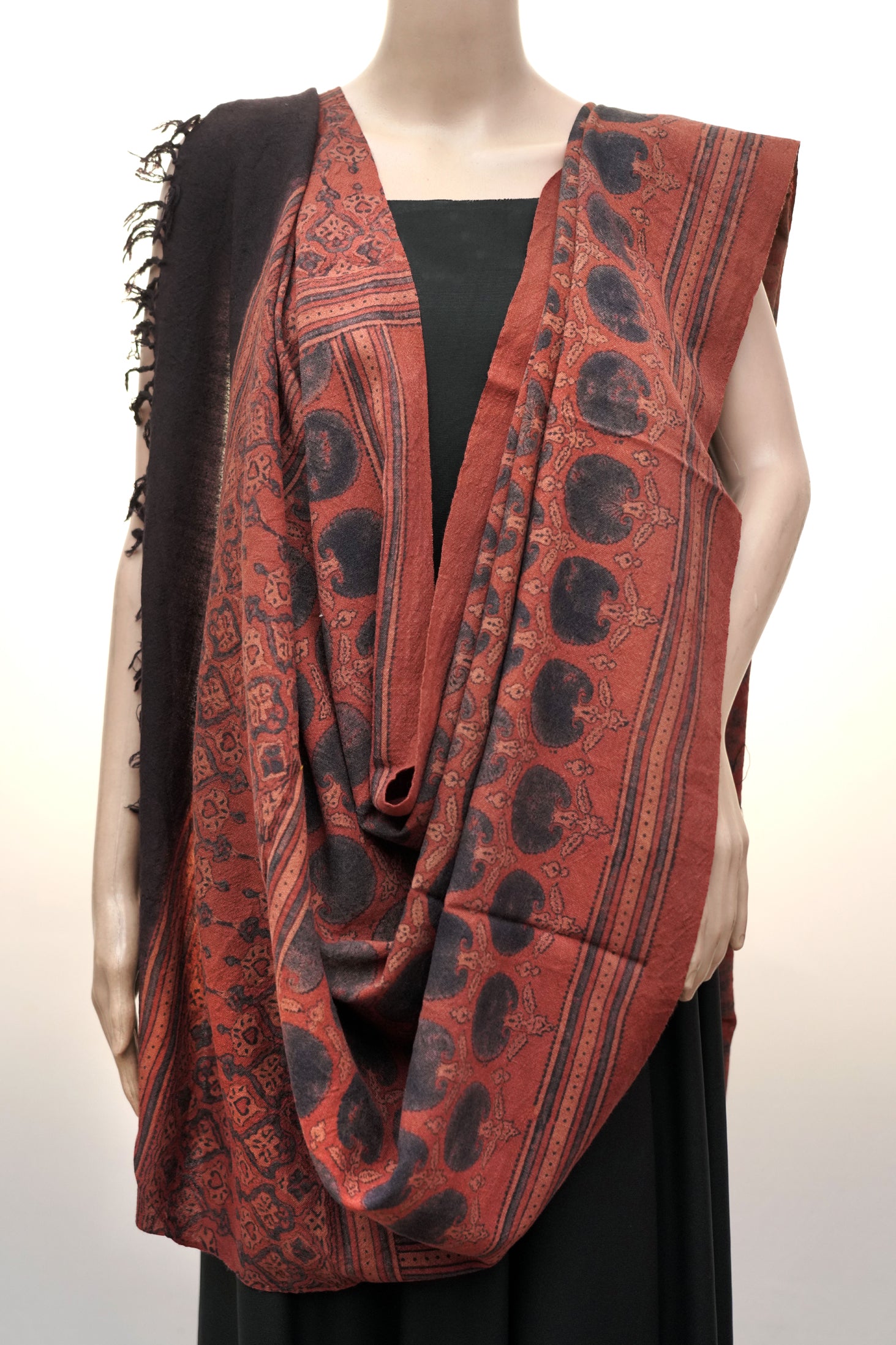 Ajrak Rakt Amber | Handwoven Dupatta