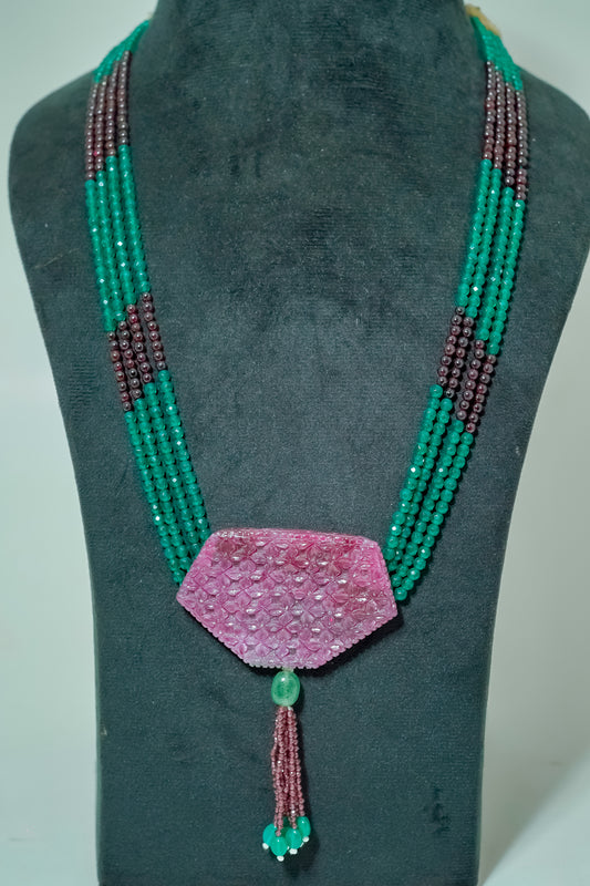 Regal Harmony Ruby-Onyx Necklace – Handcrafted Gemstone Jewellry