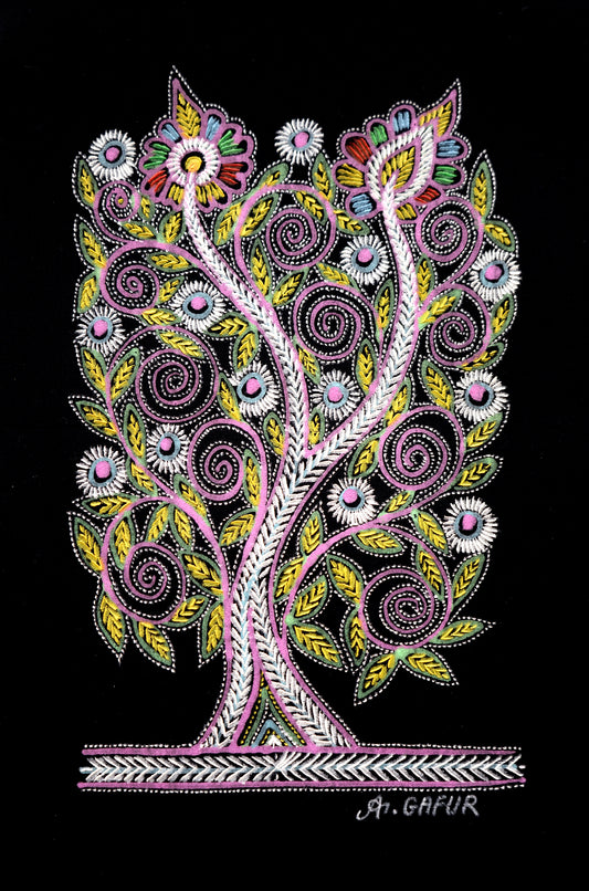 Handcrafted Spiral Vine Tree Madhubani Artwork – Cultural & Artistic Décor