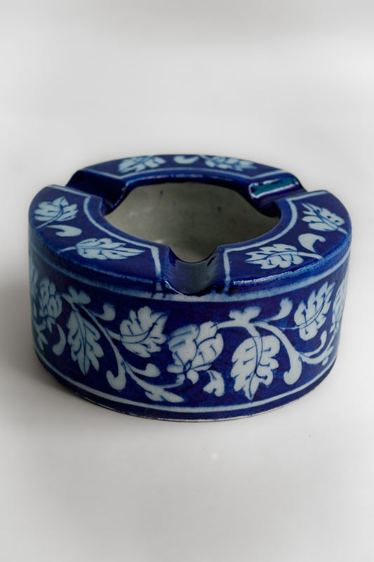 Lotus Grace Ceramic Ashtray – Hand-Painted Home Décor