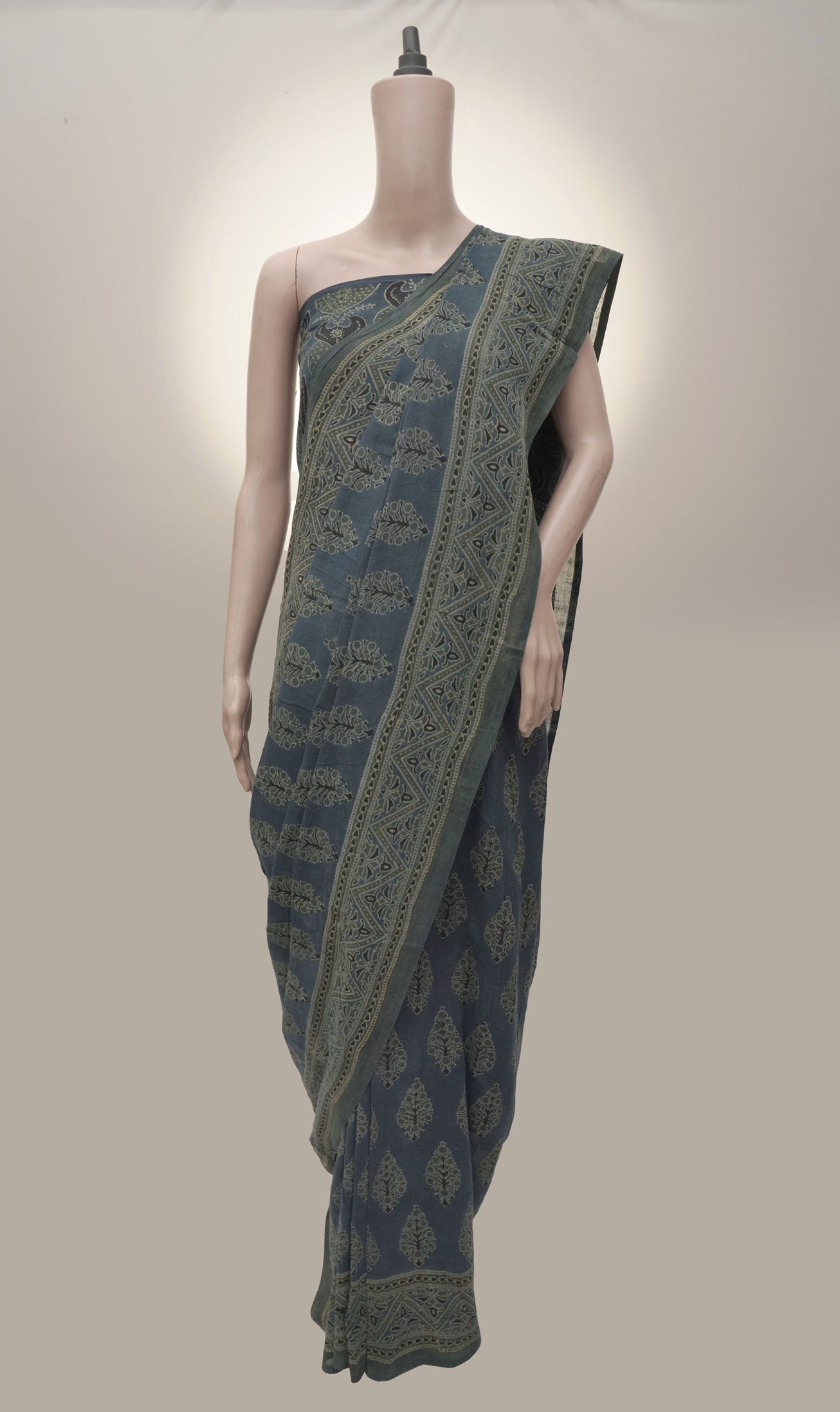 Ajrak Neelam | Handwoven Saree