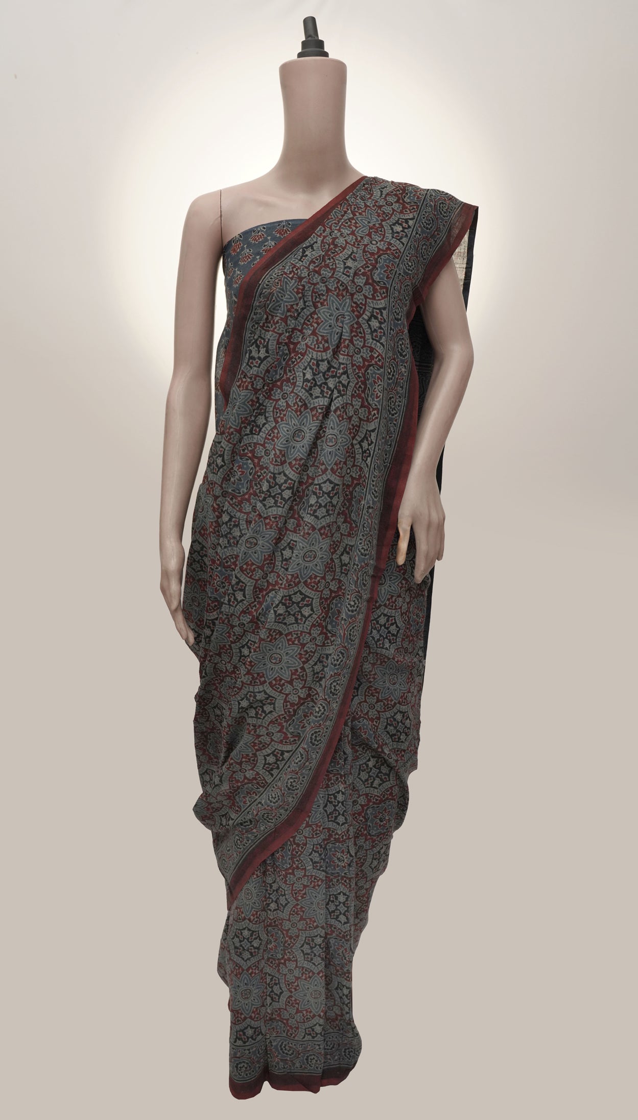 Ajrak Gulnaar Rang | Handwoven Saree