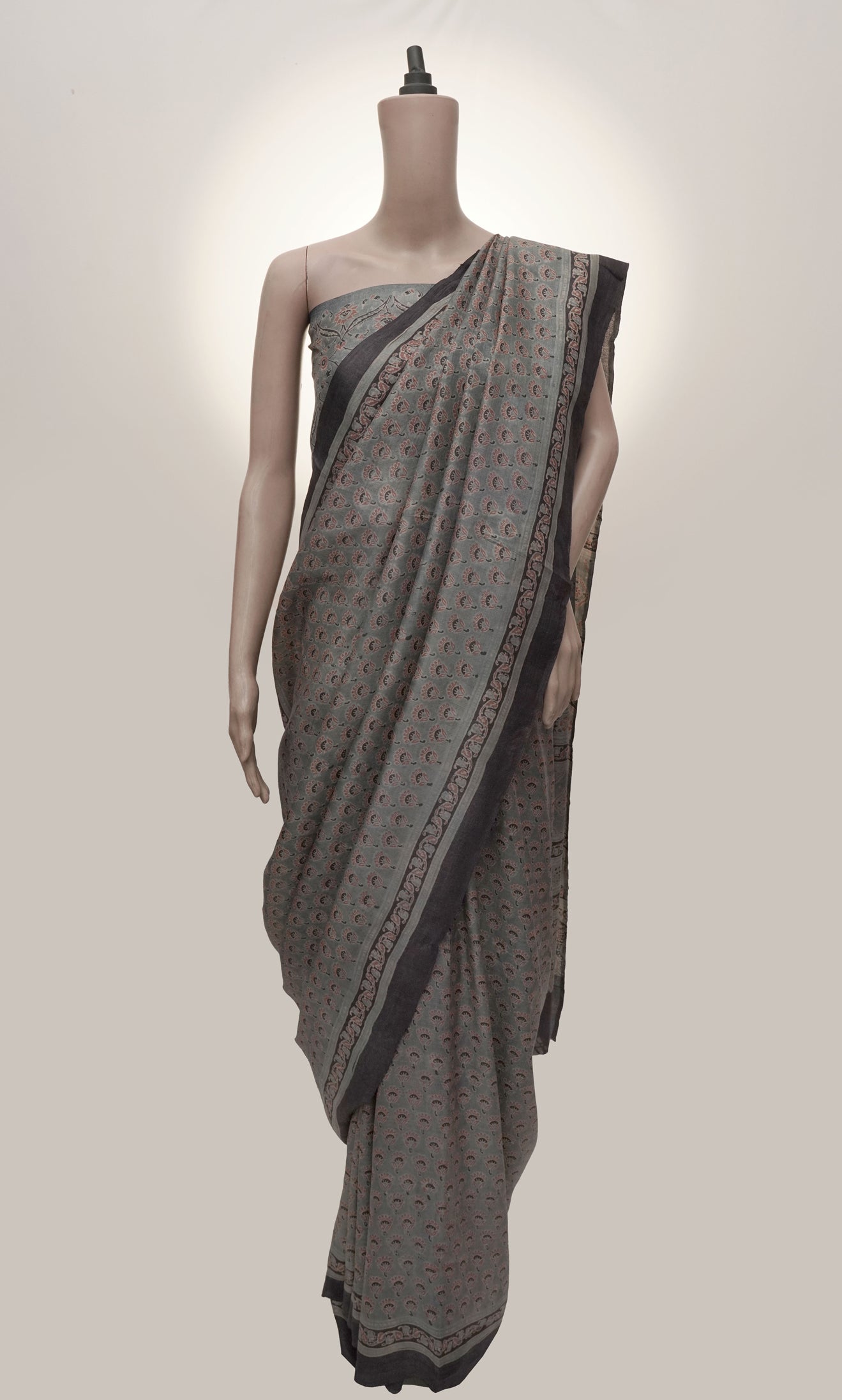 Ajrak Jaali Jharokha | Handwoven Saree