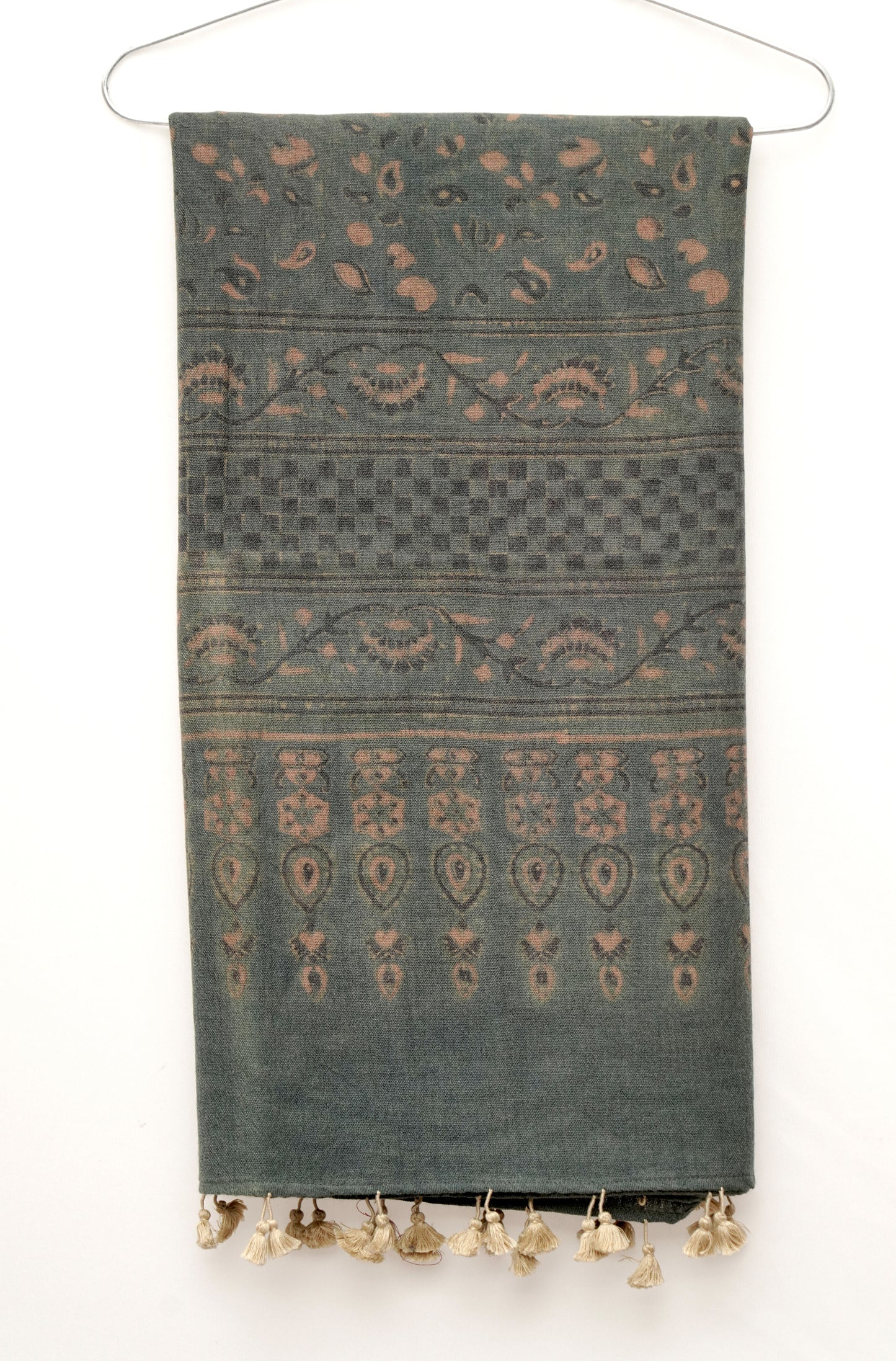 Ajrak Hari Dhvani | Handwoven Dupatta