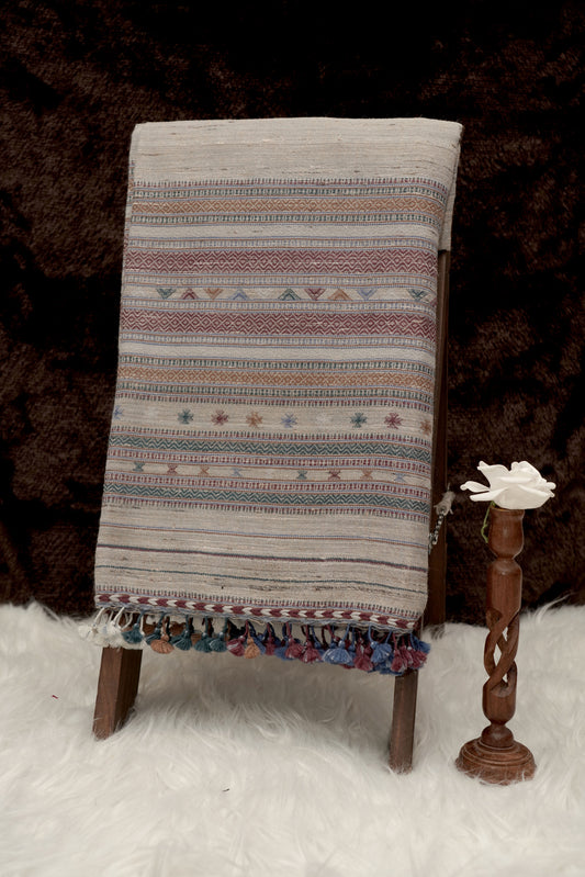 Natural Heritage | Wool Handwoven Kutch Shawl