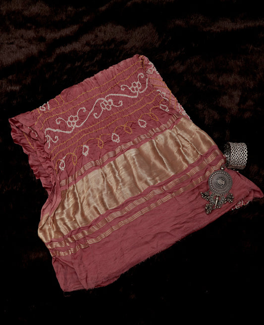 Gulabi Leher Dupatta | Handcrafted Bandhani Dupatta