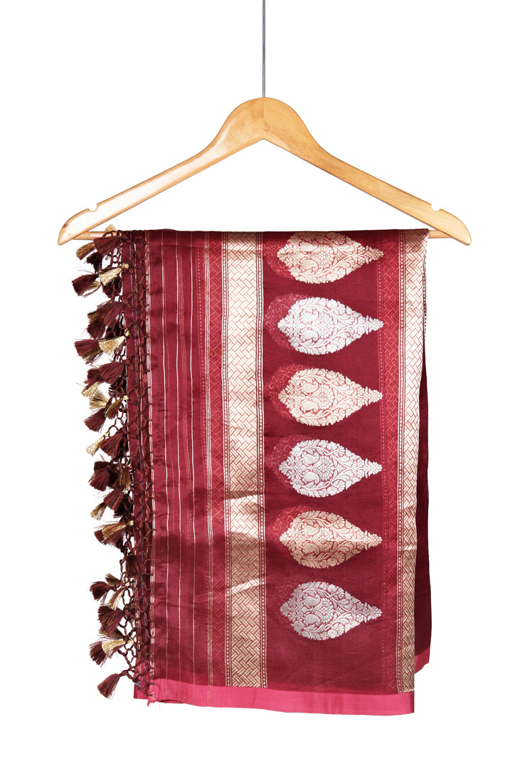 Mehroon Baag Dupatta | Handwoven Banarasi Silk Dupatta
