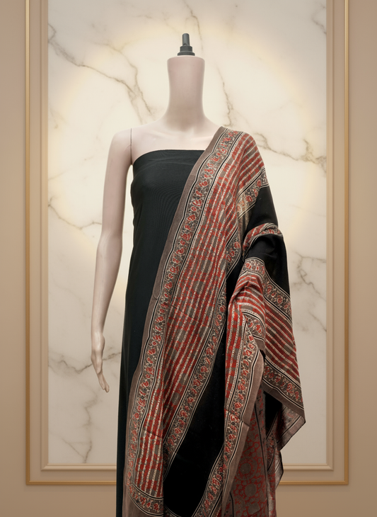 Ajrak Shyam Rekha | Handwoven Dupatta