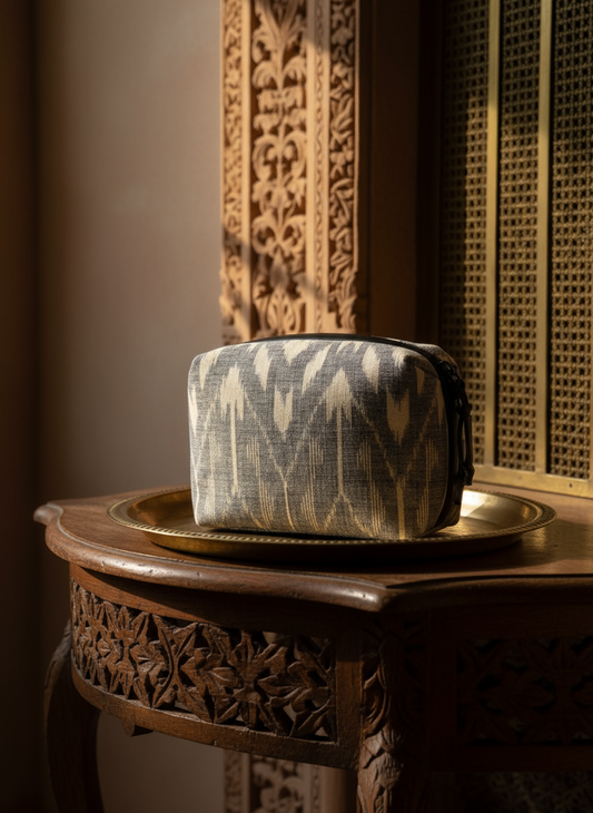 Reyva – The Subtle Weave Designer Pouch