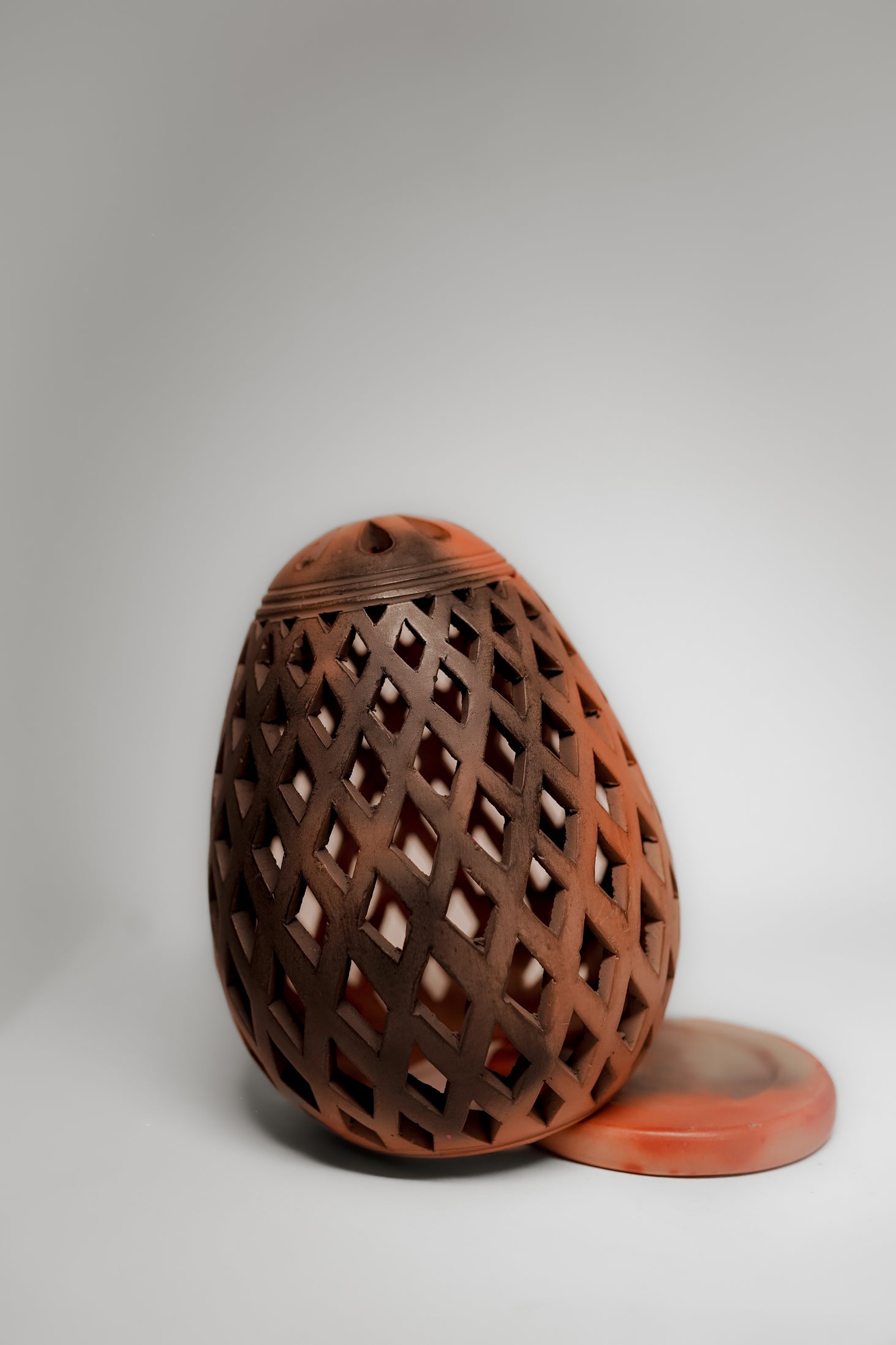 Handmade Earthen Glow T-Light – Diamond Cut Terracotta Candle Décor