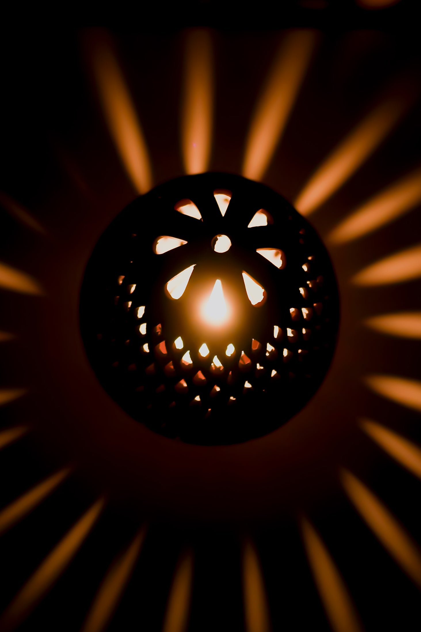 Terracotta Leaf-Cut T-Light Holder