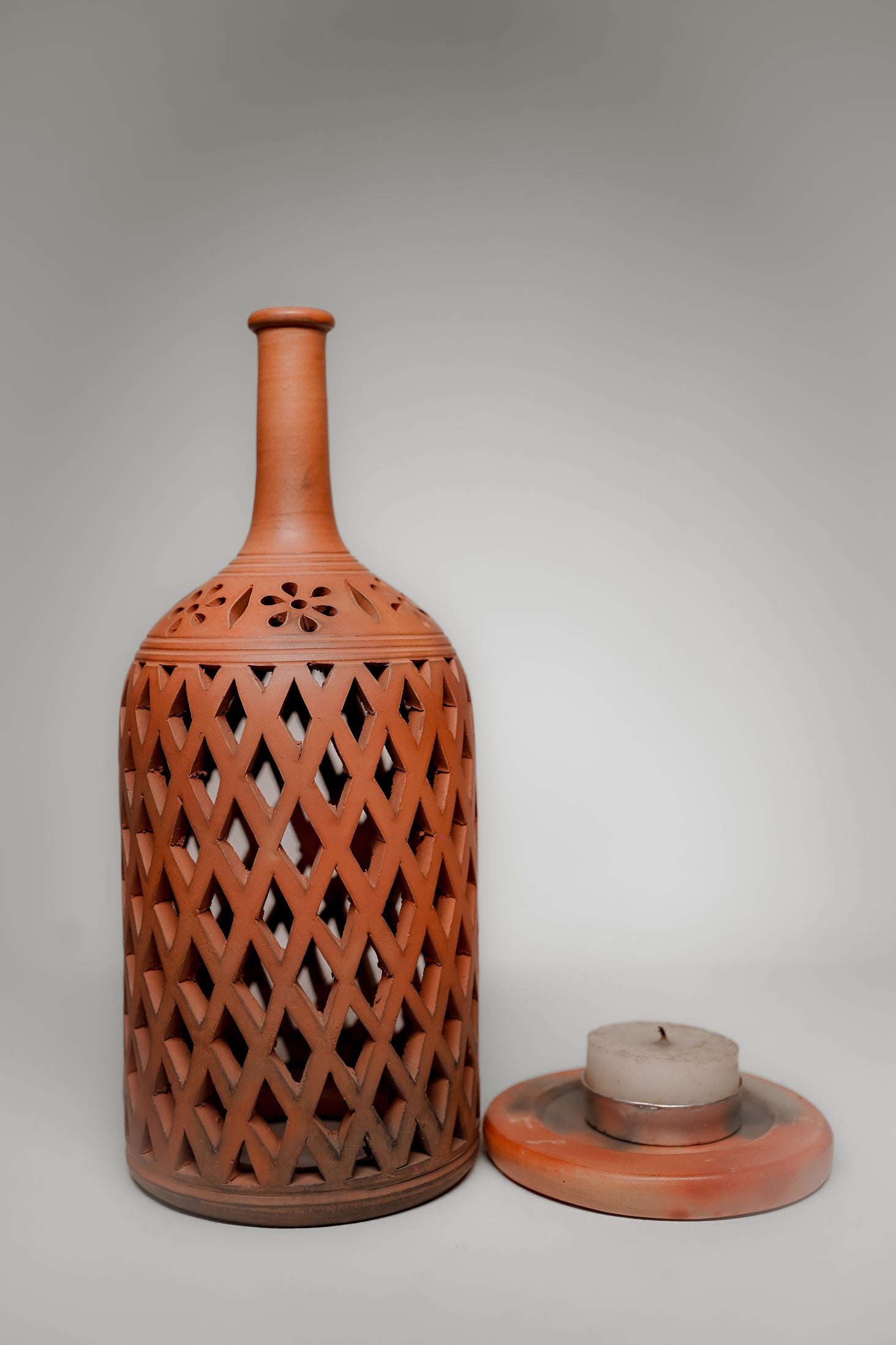 Terracotta Bottle T-Light Holder (Geometric Jali)