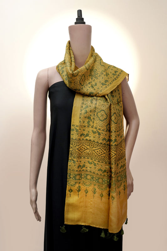 Ajrak Kanak Mandal Stall