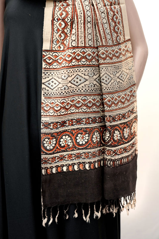 Ajrak Handcrafted Stall