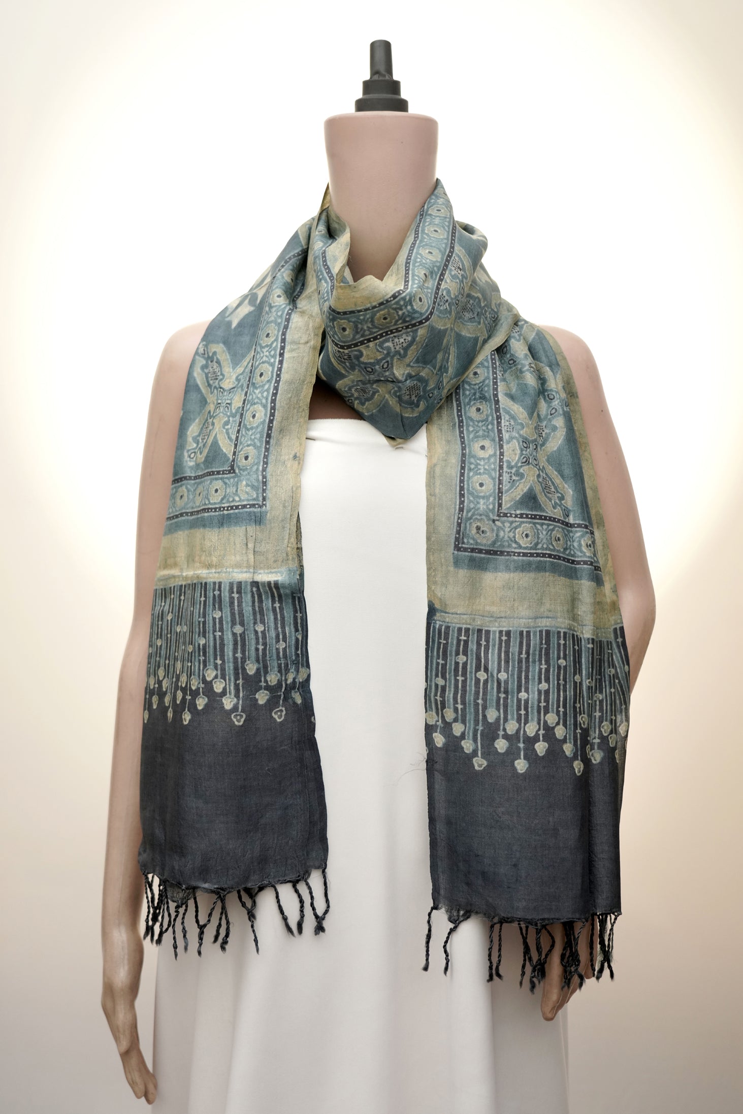 Ajrak Chandrika | Handwoven Stall