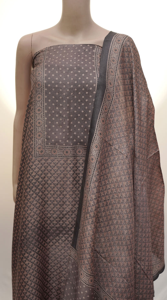 Noorani Ajrak Elegance Suit – Authentic Handcrafted Indian Textile