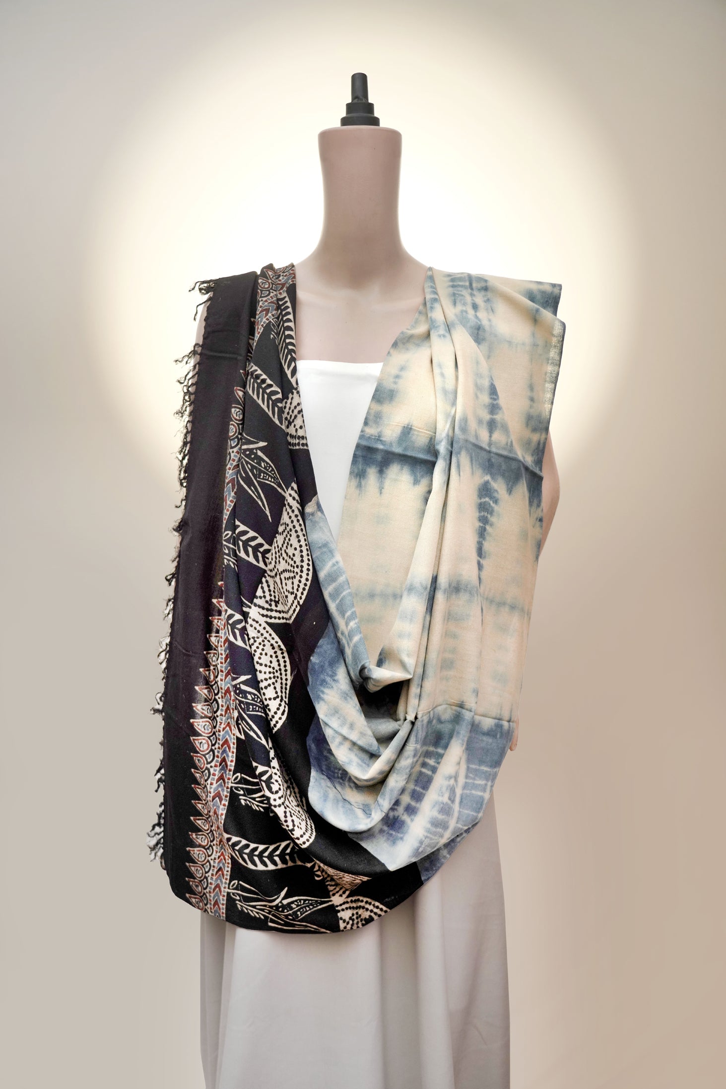 Ajrak Neel Dhara | Handwoven Dupatta