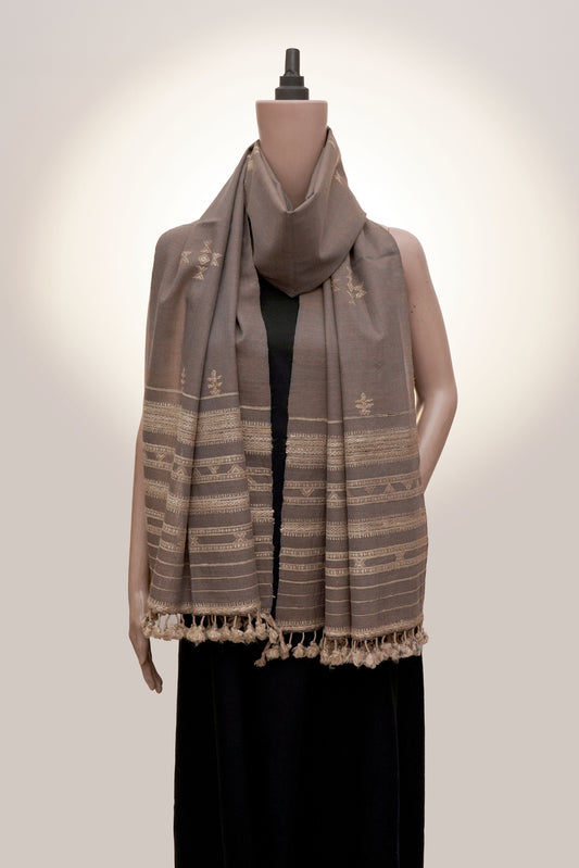 Earthen Echo Wool Handwoven Stall
