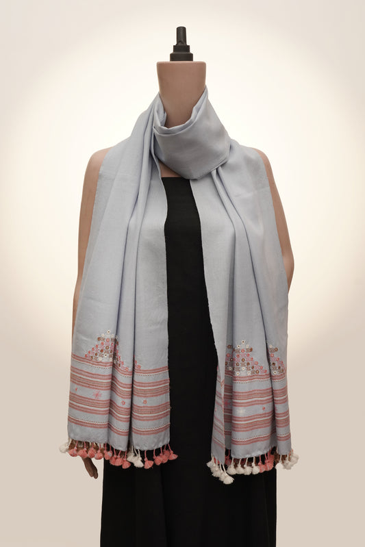 Silver Dawn Wool Mirrorwork Stall