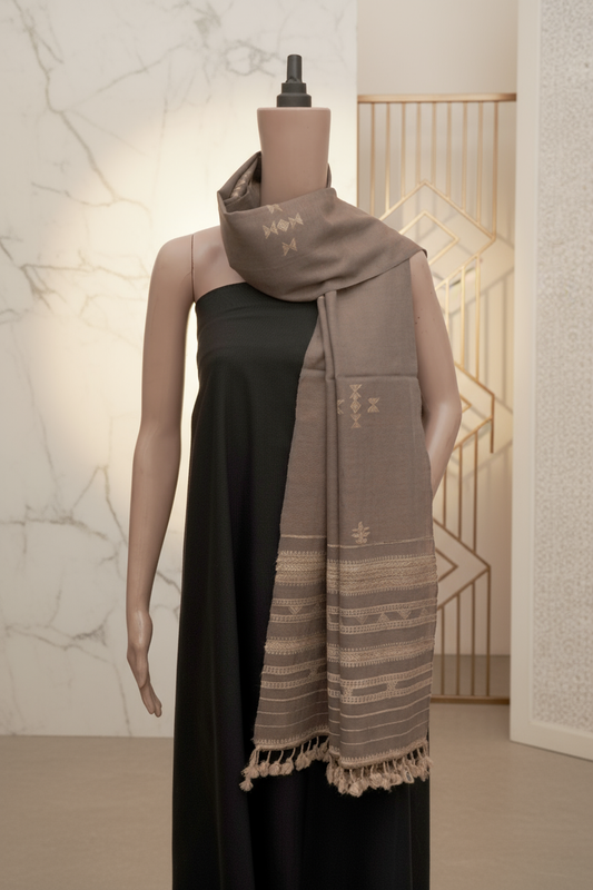 Earthen Echo Wool Handwoven Stall