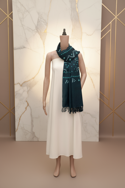 Teal Geometric Bandhani Wool Stall